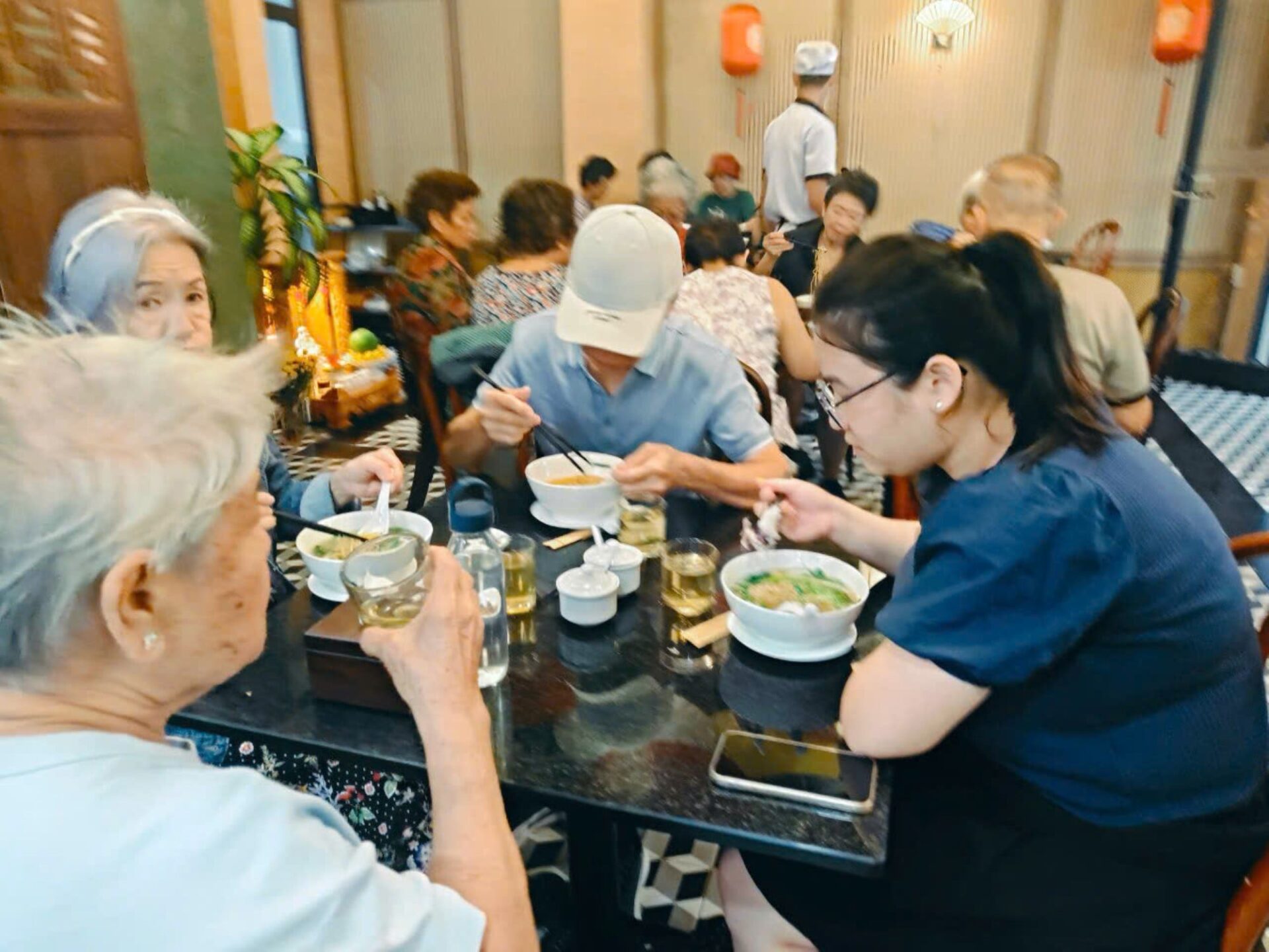 z6077155210443_d56a78cae4c5a30617e2bc77121d6bea-min